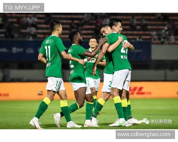 赛后分析：广州排球队与深圳排球队的团队协作与战术对比探讨