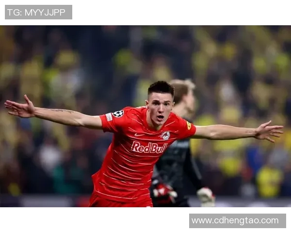 努涅斯的崛起与挑战：从新星到顶级前锋的奋斗历程分析