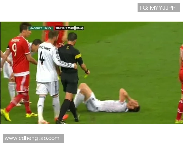 珊卡洛斯与瓜达的激烈对决揭示足球战术与团队合作的重要性